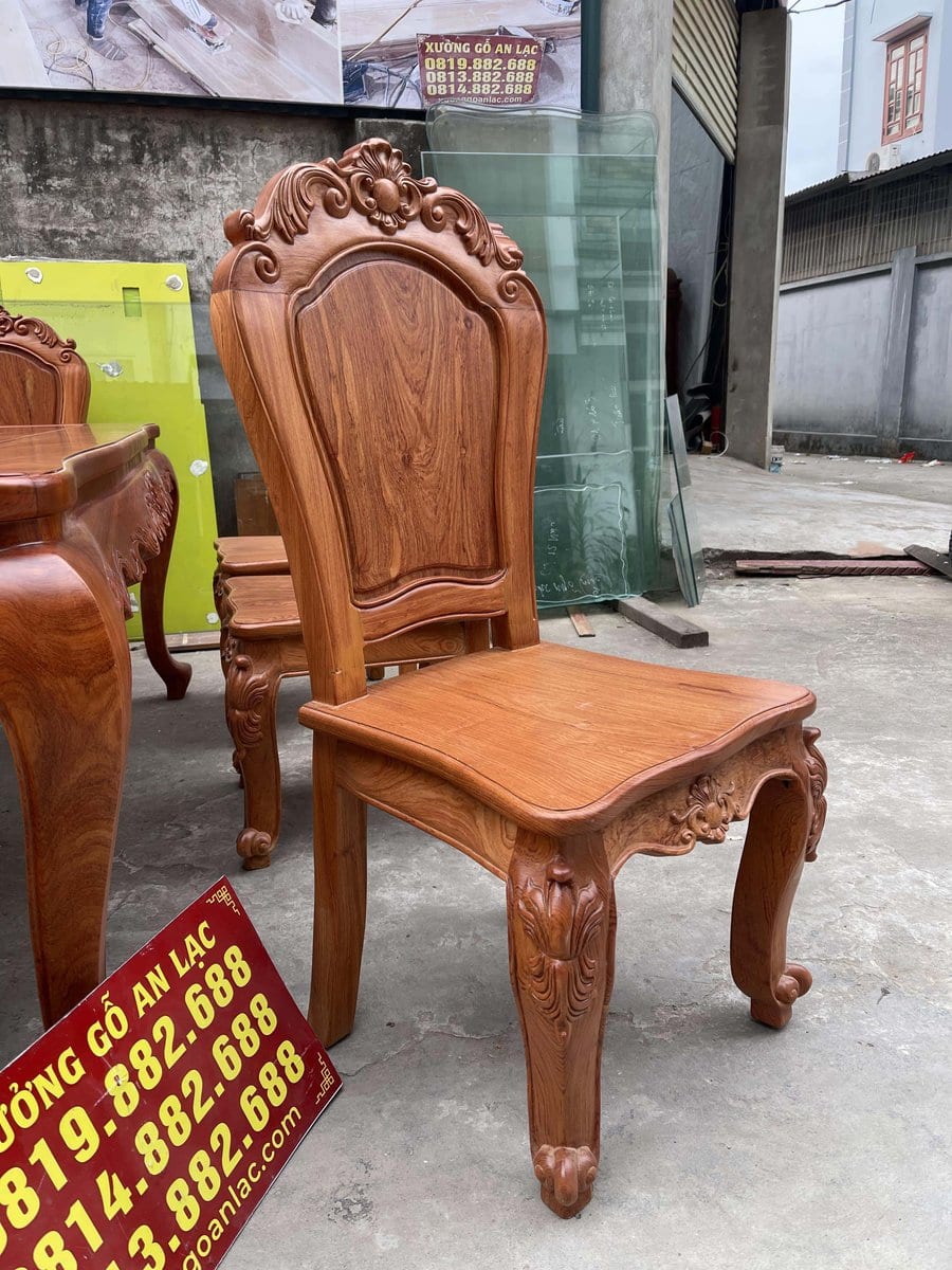 Bộ bàn ăn chân cong cùng 8 ghế louis tựa trơn gỗ hương đá cao cấp (Anh Thiện, Đồng Nai) 21 mẫu ghế ăn gỗ hương