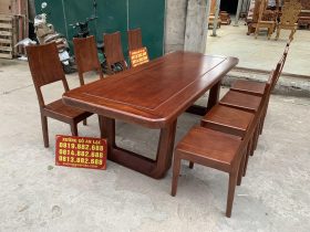 Bộ bàn ăn 8 ghế trơn hiện đại gỗ hương đá phun màu óc chó (Chú Sa, Sài Gòn) 11 bộ bàn ghế gỗ hương đá phun màu óc chó