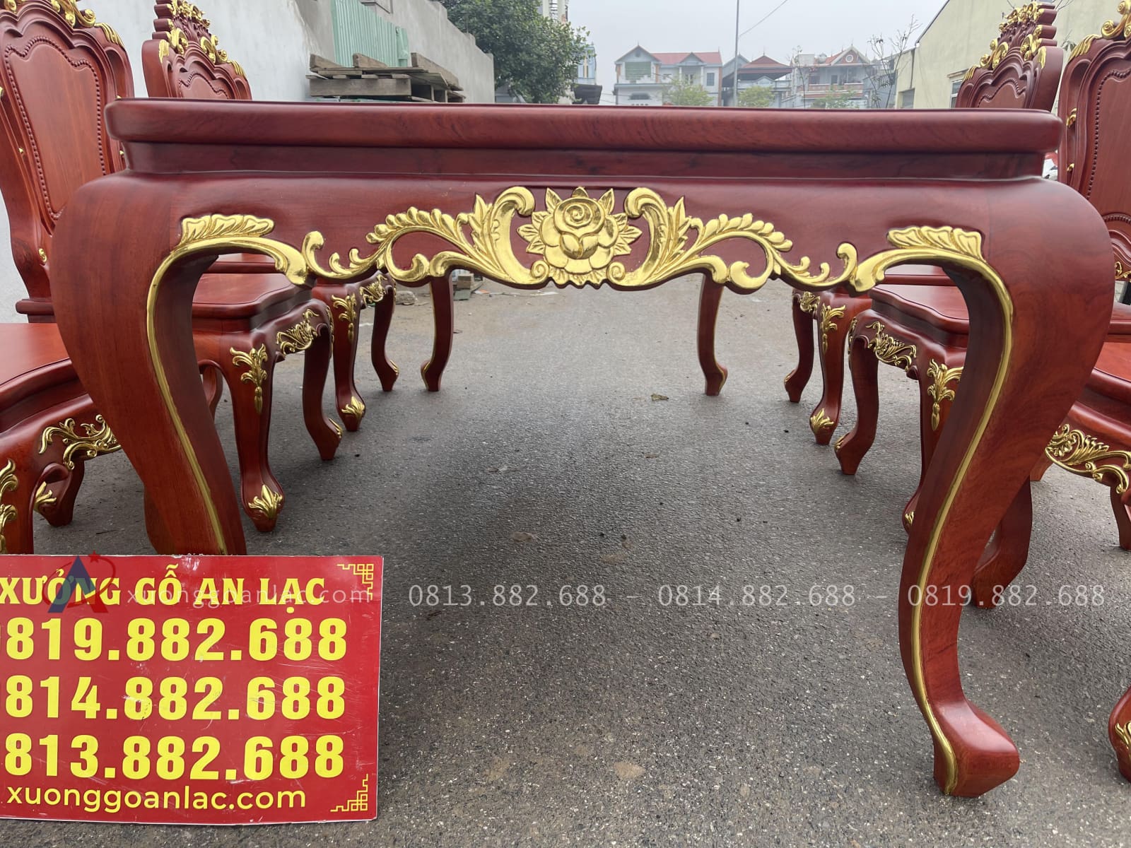 Bộ bàn ăn hoàng gia 6 ghế louis gỗ hương đá dát vàng (Chú Lăng, Bắc Giang) 28 bàn ăn chân cong louis