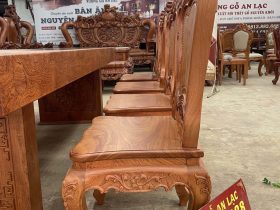 Bộ bàn ăn nguyên khối dày 15cm cùng 8 ghế louis gỗ hương đá siêu vip (Anh Hoàng, Hải Phòng) 18 bộ bàn ăn 8 ghế cao cấp