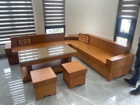 sofa nguyên khối gỗ gõ hiện đại
