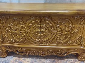 Mẫu kệ tivi louis hoàng gia 2m37 gỗ gõ đỏ (Anh Bách, Hưng Yên) 12 trung tâm kệ thiết kế buồng tủ lớn