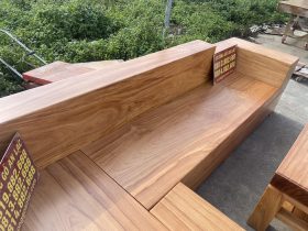 Mẫu sofa nguyên khối gỗ gõ đỏ Pachy siêu vip (Anh Khánh, Hà Đông) 22 sofa băng dài nguyên khối