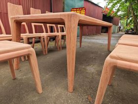 Bộ bàn ăn 10 ghế tựa trơn hiện đại gỗ hương đá (Anh Ninh, TP Hạ Long) 19 bàn ăn chữ nhật của bộ bàn ăn hiện đại gỗ hương đá