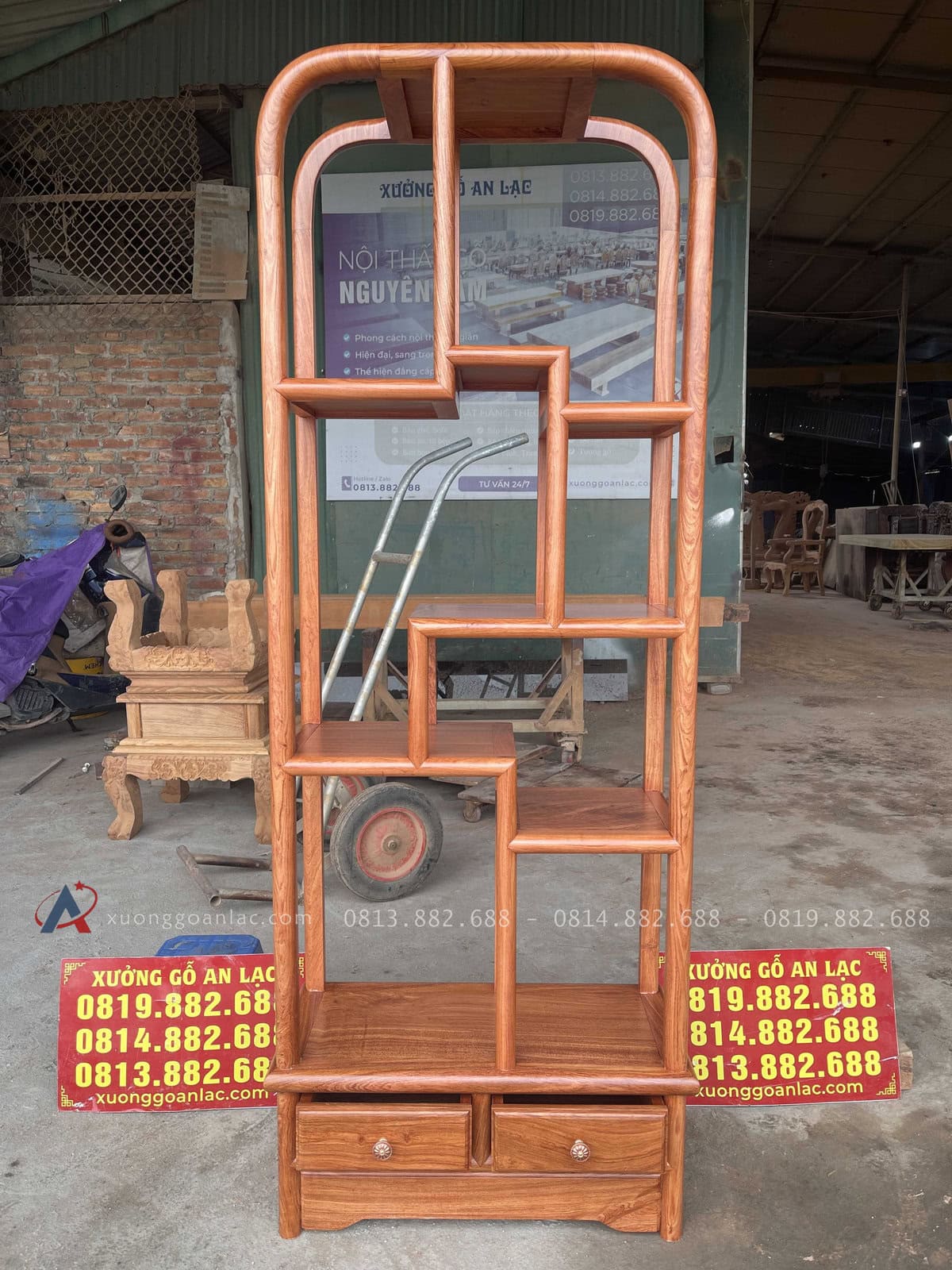 Mẫu kệ trang trí gỗ hương đá (anh Bình - Hà Nam) 18 Kệ trang trí gỗ hươngđá