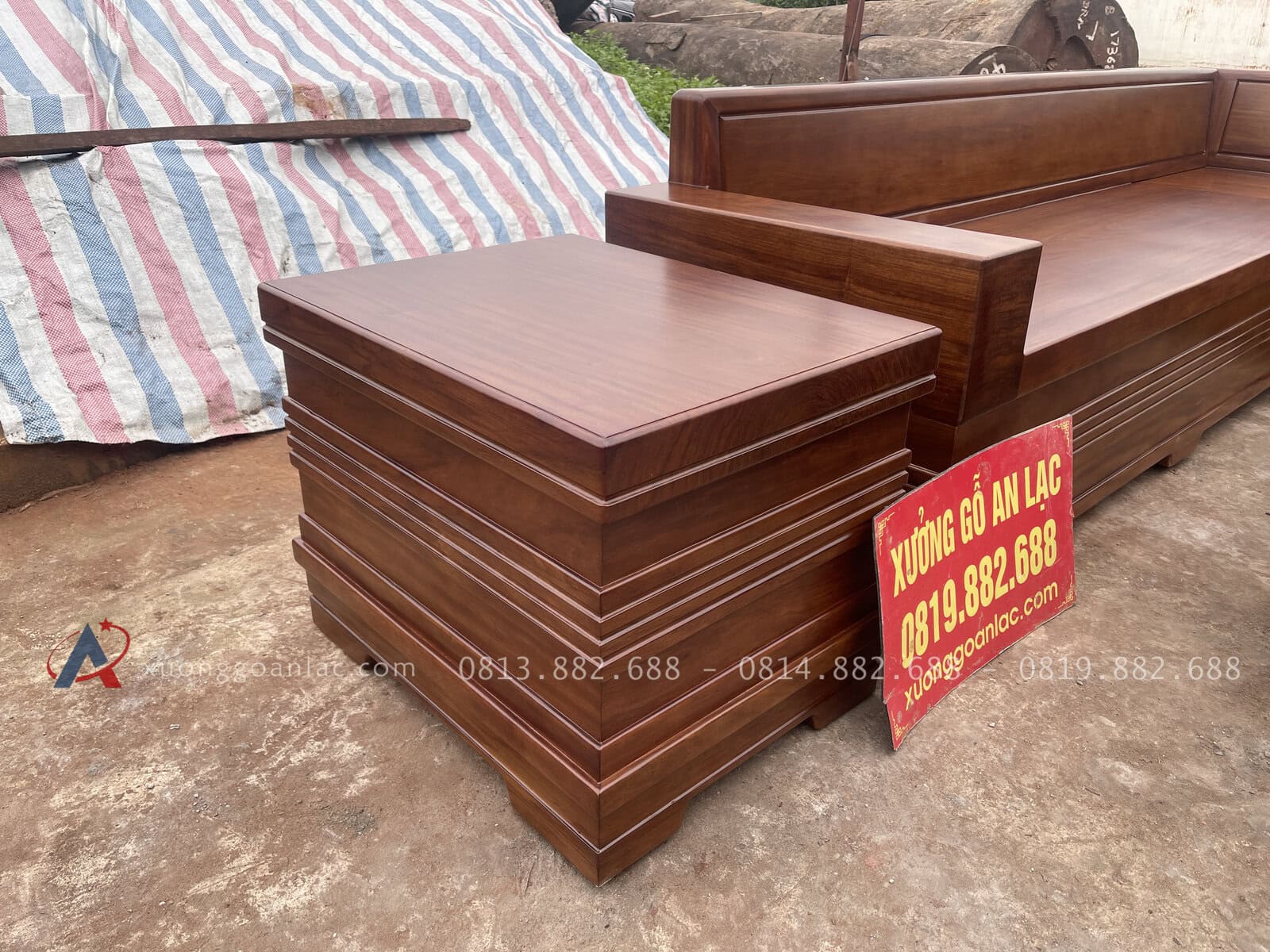 Bộ sofa góc chữ L nguyên khối gỗ cẩm chỉ siêu vip (anh Tùng - Hưng Yên) 28 đôn góc của bộ sản phẩm sofa góc chữ L cỗ cẩm chỉ hàng tuyển