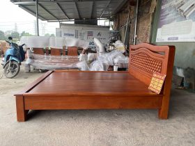 mẫu giường ngủ 1m8x2m gỗ gõ đỏ siêu vip