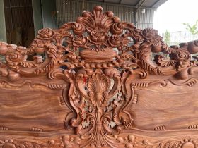 MOC bo ban ghe hoang gia louis go huong da 13