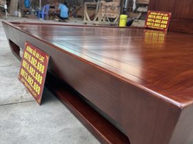 Hoàn thiện giương zito nguyên khối 1m8x2m gỗ hương đá 11 Đuôi giường: làm dáng chân hươu vát tròn vô cùng đẹp và mềm mại