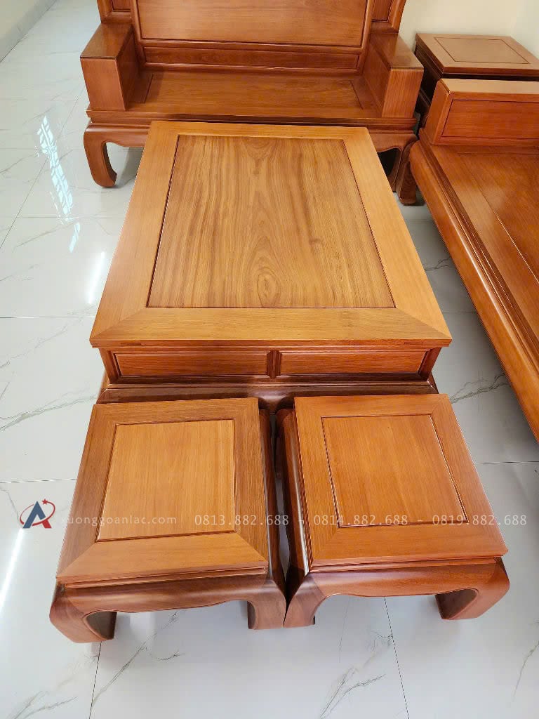 Bộ Quốc Sắc Thiên Hương Gỗ Gỏ 7 Món ( Chị Hồng - Thái Nguyên ) 16 Bàn dài 1m40 rộng 1m cao57 tạo nên sự cân đối cho bộ sản phẩm