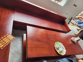 Bộ sofa Góc L Nguyên Khối 6 Món Gỗ Gõ Siêu Vip ( Anh Quang - Bắc Giang ) 10 Sofa băng dài ghép góc chữ L tận dụng triệt để diện tích tối ưu không gian hiệu quả cho phòng khách gia đình.