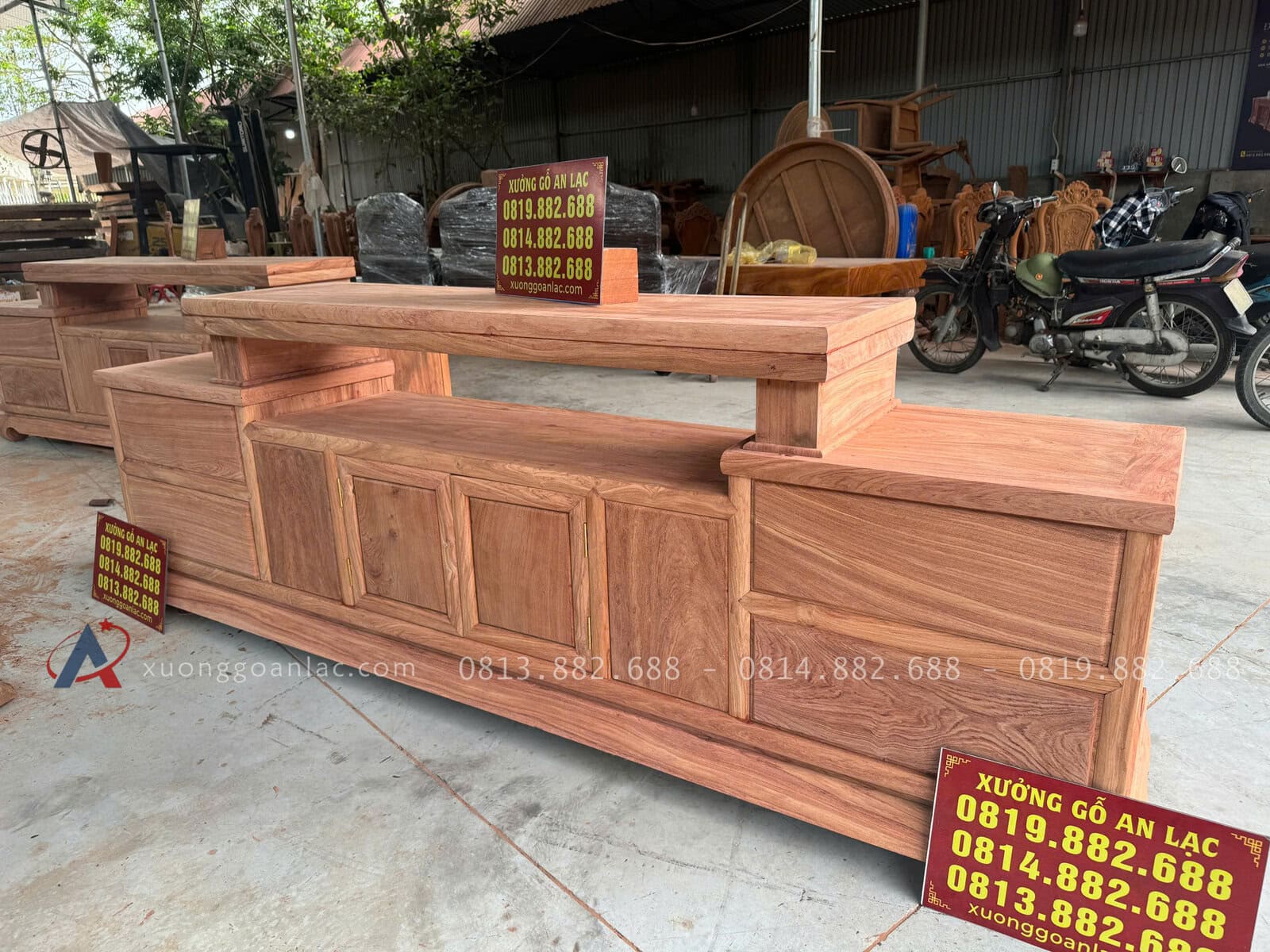 Kệ Tivi trơn Gỗ Hương Đá 2m4 ( Anh Thanh - Long biên ) 8 Mẫu kệ tivi 2 tầng , thiết kế hiện đại với nhiều ngăn kéo tiện dụng