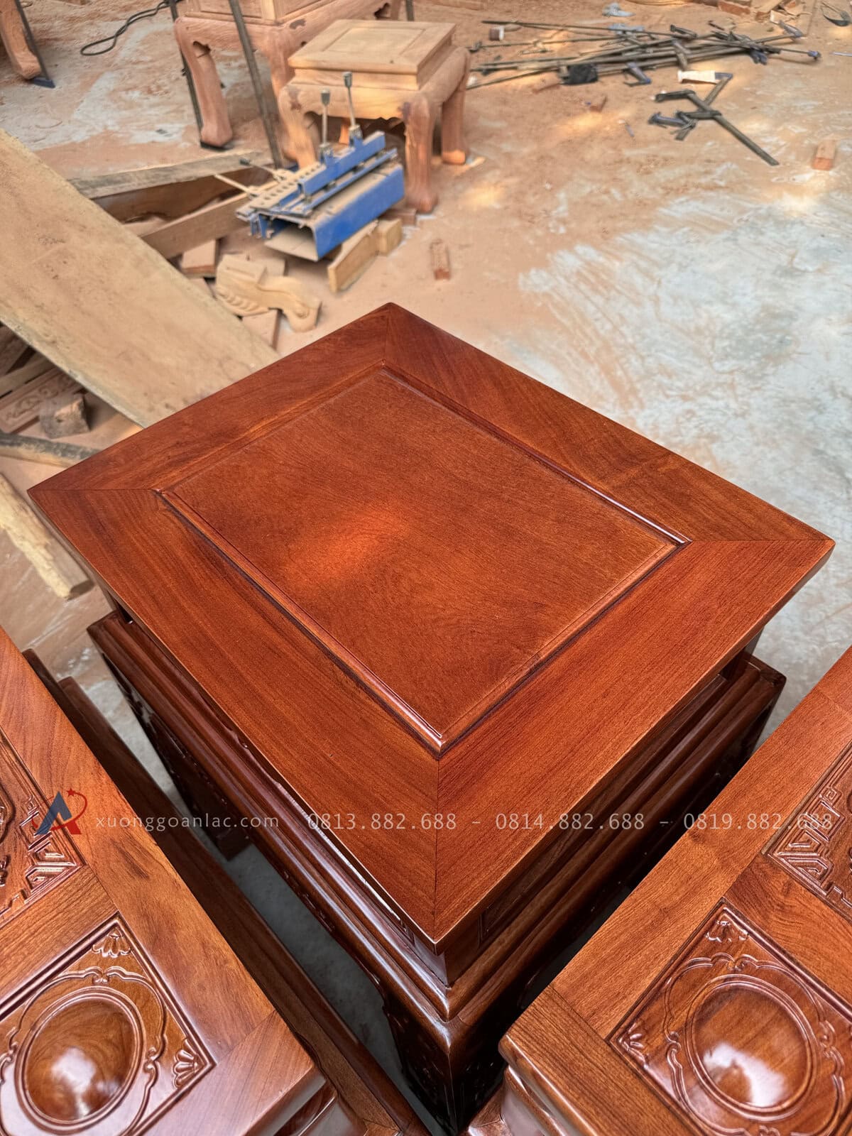 Bộ PHù Dung Gỗ Hương Đá 10 Món (Anh Tuấn - Bình Thuận ) 42 2 đôn góc : dài 55 x rộng 45cm