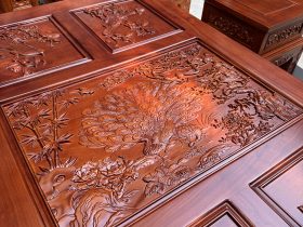 Bộ PHù Dung Gỗ Hương Đá 10 Món (Anh Tuấn - Bình Thuận ) 24 khung tranh chính được đục tỉa chú công uống lượng , đang múa phần đuôi vô cùng ấn tượng