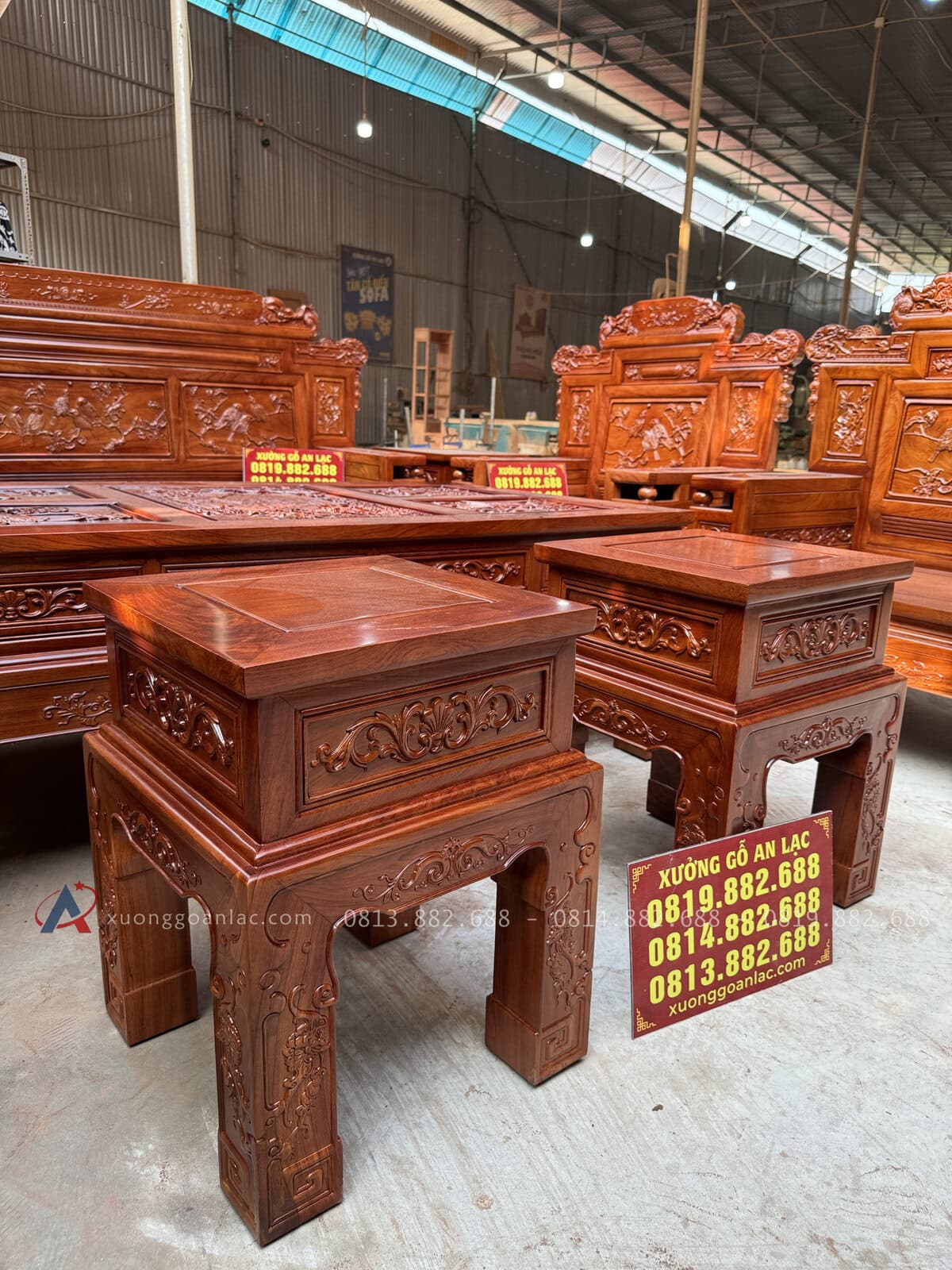 Bộ PHù Dung Gỗ Hương Đá 10 Món (Anh Tuấn - Bình Thuận ) 41 2 đôn ngồi : 45 x 45cm