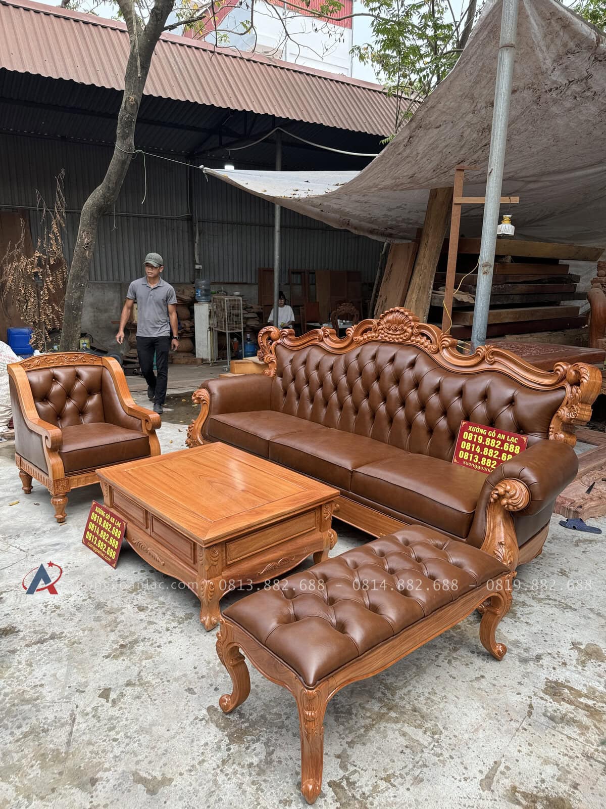 Bộ Sofa Hoàng Gia Tân Cổ Điển Bọc Da Bò Ý Cao Cấp 38 Mẫu sofa bọc đệm sang trọng quý phái , thể hiện đẳng cấp hoàng gia
