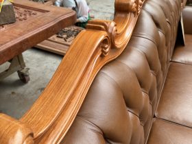 Bộ Sofa Hoàng Gia Tân Cổ Điển Bọc Da Bò Ý Cao Cấp 25 Chương ghế uống lượng tạo độ mền mại , được làm dày dặn chăc chắn