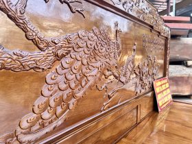 hoàn thiện giường phu thê viên mãn gỗ gõ đỏ 2m x 2m2 20 Photo 17 01 2025 10 34 59