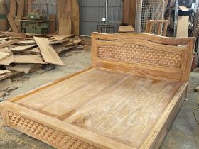 Mẫu giường ngủ thiết kế sang trọng đẹp mắt phù hợp cho mọi không gian